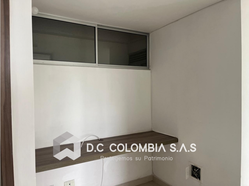 Apartamento en venta en Vipasa, Cali · foto 4 de 11