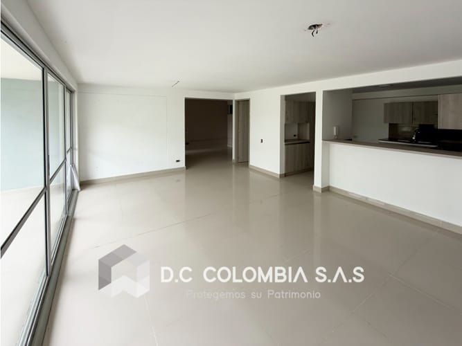 Apartamento de 4 alcobas en venta en La Flora, Cali, 101 m² · foto 2 de 12
