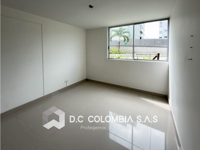 Apartamento de 4 alcobas en venta en La Flora, Cali, 101 m² · foto 9 de 12
