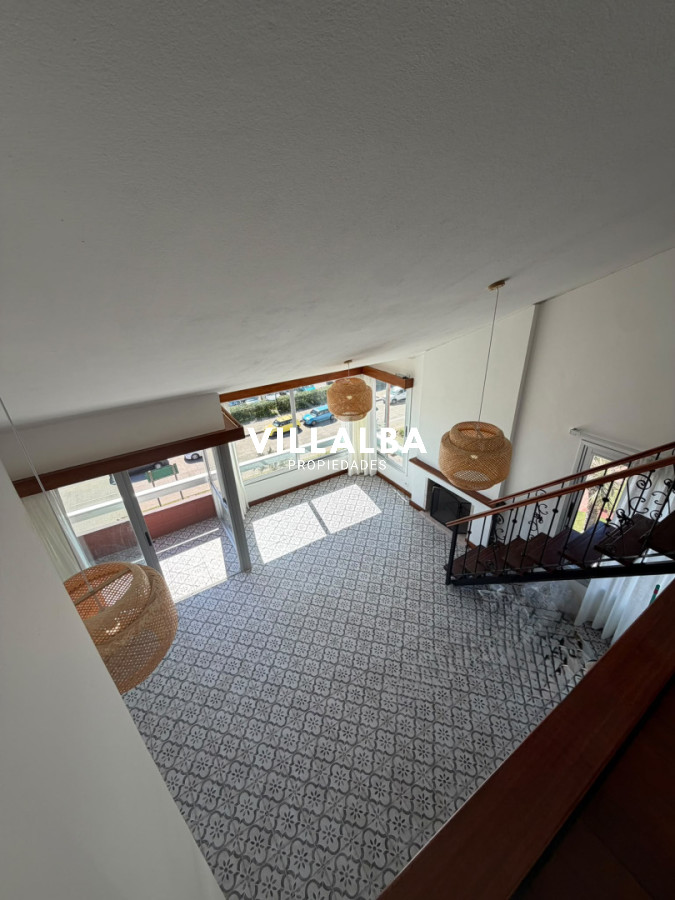 Amplio apartamento de 1 dormitorio y medio alquiler anual. · Foto 9