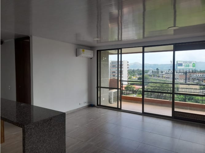 Apartamento de 3 alcobas en venta en Las Palmas, Ricaurte, 92 m² · foto 3 de 24