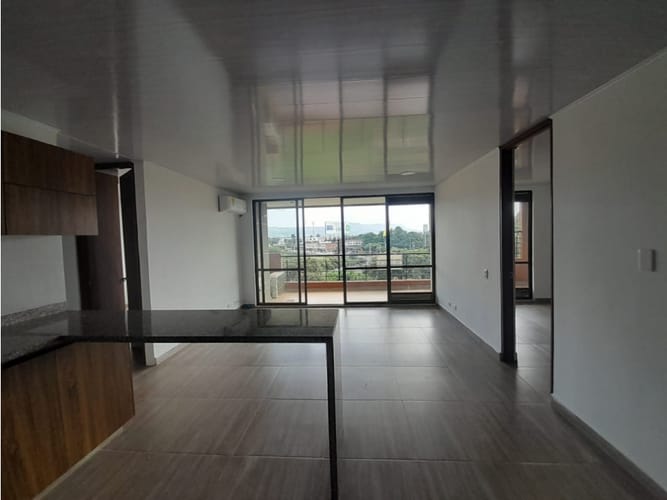 Apartamento de 3 alcobas en venta en Las Palmas, Ricaurte, 92 m² · foto 4 de 24