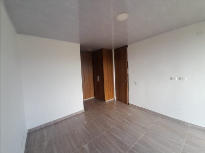 Apartamento de 3 alcobas en venta en Las Palmas, Ricaurte, 92 m² · foto 11 de 24