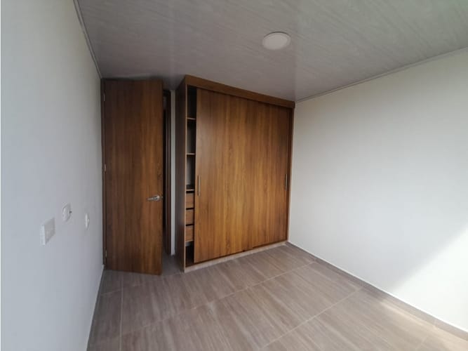 Apartamento de 3 alcobas en venta en Las Palmas, Ricaurte, 92 m² · foto 20 de 24