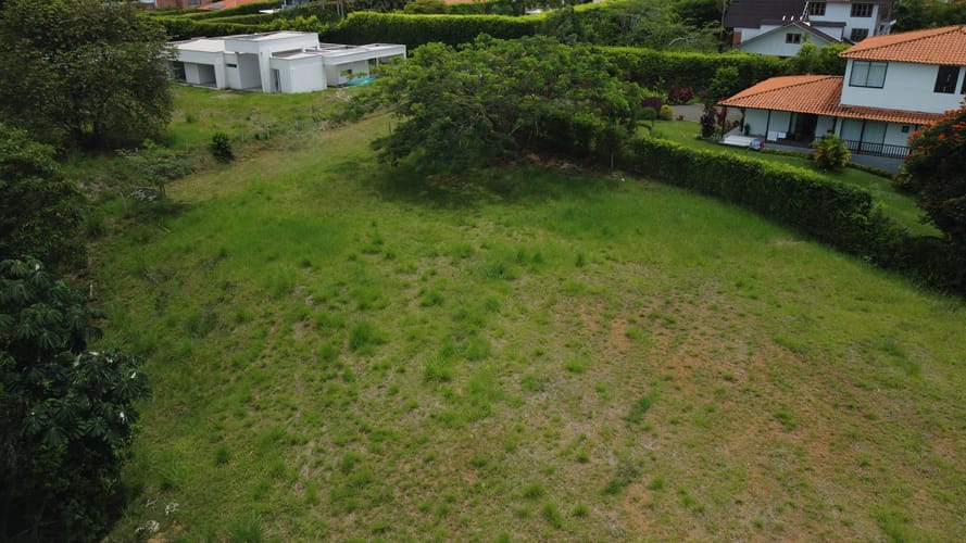 Lote en venta en Cerritos, Pereira, 3461 m² · foto 2 de 10