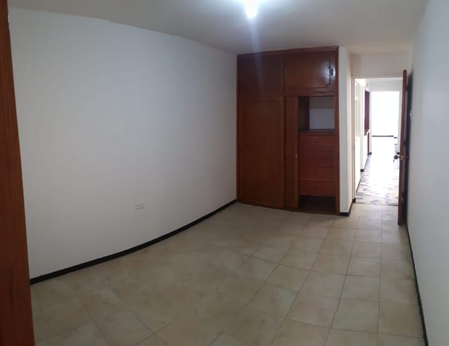 Apartamento de 2 alcobas en arriendo en Gustavo Restrepo, Bogotá, 90 m² · foto 2 de 12