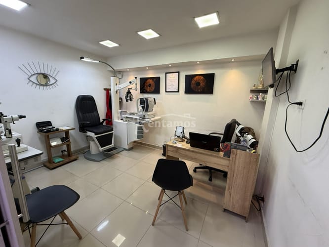 Local en venta en La Candelaria, Medellín, 22 m² · foto 10 de 24