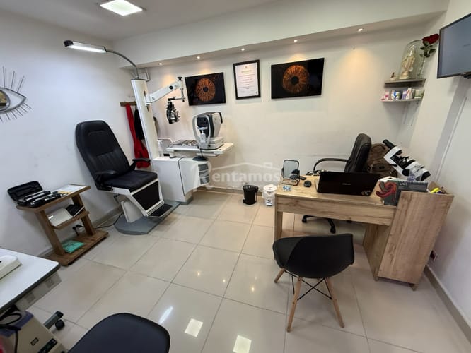 Local en venta en La Candelaria, Medellín, 22 m² · foto 11 de 24