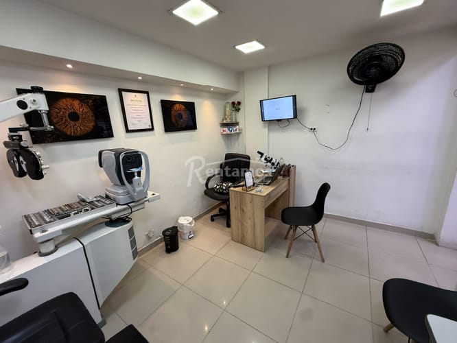 Local en venta en La Candelaria, Medellín, 22 m² · foto 12 de 24