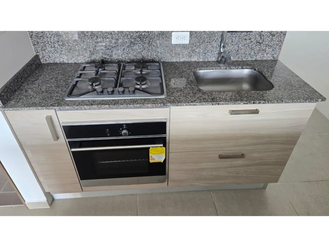 Apartamento de 3 alcobas en venta en Abadías, Bucaramanga, 79 m² · foto 6 de 20