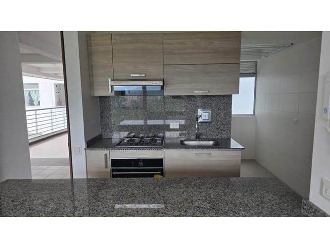 Apartamento de 3 alcobas en venta en Abadías, Bucaramanga, 79 m² · foto 7 de 20