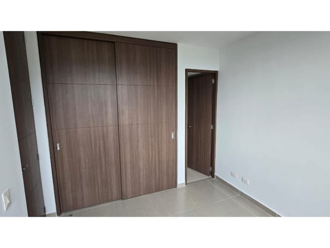 Apartamento de 3 alcobas en venta en Abadías, Bucaramanga, 79 m² · foto 10 de 20