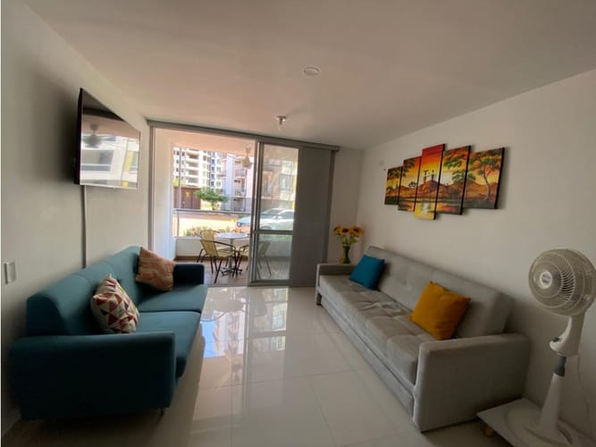 Apartamento de 3 alcobas en venta en Ricaurte, 70 m² · foto 2 de 24