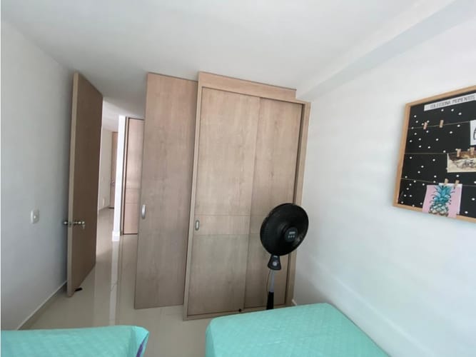 Apartamento de 3 alcobas en venta en Ricaurte, 70 m² · foto 17 de 24