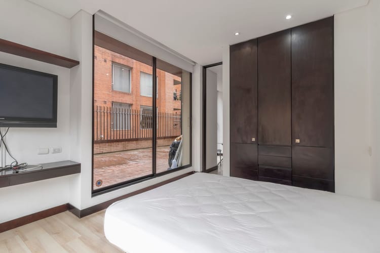 Apartamento de 1 alcoba en venta en Chico Norte, Bogotá, 60 m² · foto 9 de 12
