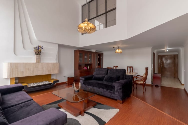 Apartamento de 3 alcobas en venta en Chico, Bogotá, 270 m² · foto 4 de 20