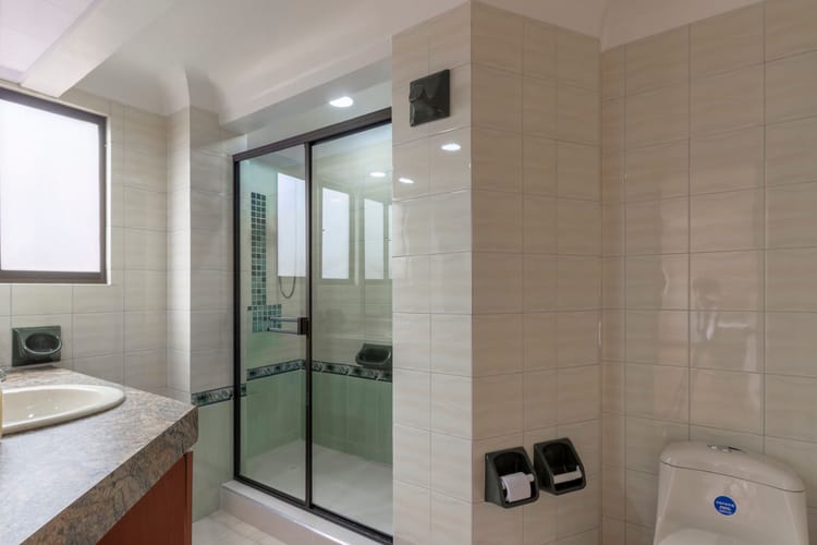 Apartamento de 3 alcobas en venta en Chico, Bogotá, 270 m² · foto 16 de 20