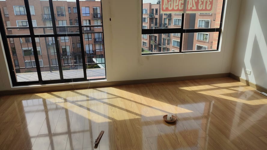 Apartamento de 3 alcobas en venta en Conjunto Residencial Paramillo, Madrid, 67 m² · foto 3 de 9