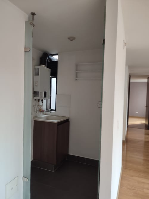Apartamento de 3 alcobas en venta en Conjunto Residencial Paramillo, Madrid, 67 m² · foto 9 de 9