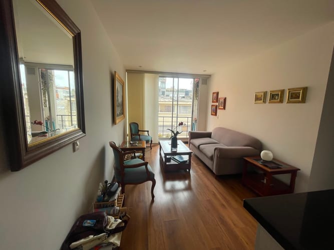 Apartamento de 3 alcobas en venta en Santa Barbara, Bogotá, 75 m² · foto 3 de 20