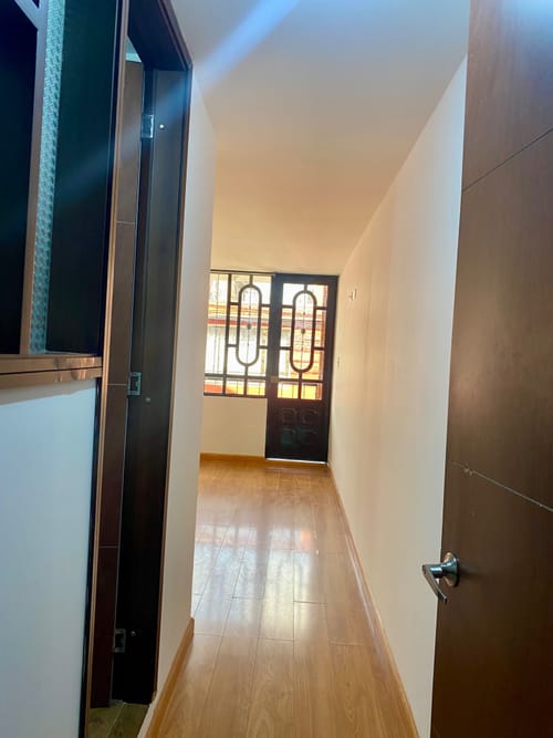Casa de 6 alcobas en venta en Lindaraja, Bogotá, 132 m² · foto 17 de 24