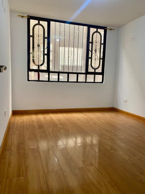 Casa de 6 alcobas en venta en Lindaraja, Bogotá, 132 m² · foto 18 de 24