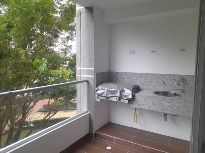 Apartamento de 3 alcobas en venta en Ricaurte, 70 m² · foto 12 de 24