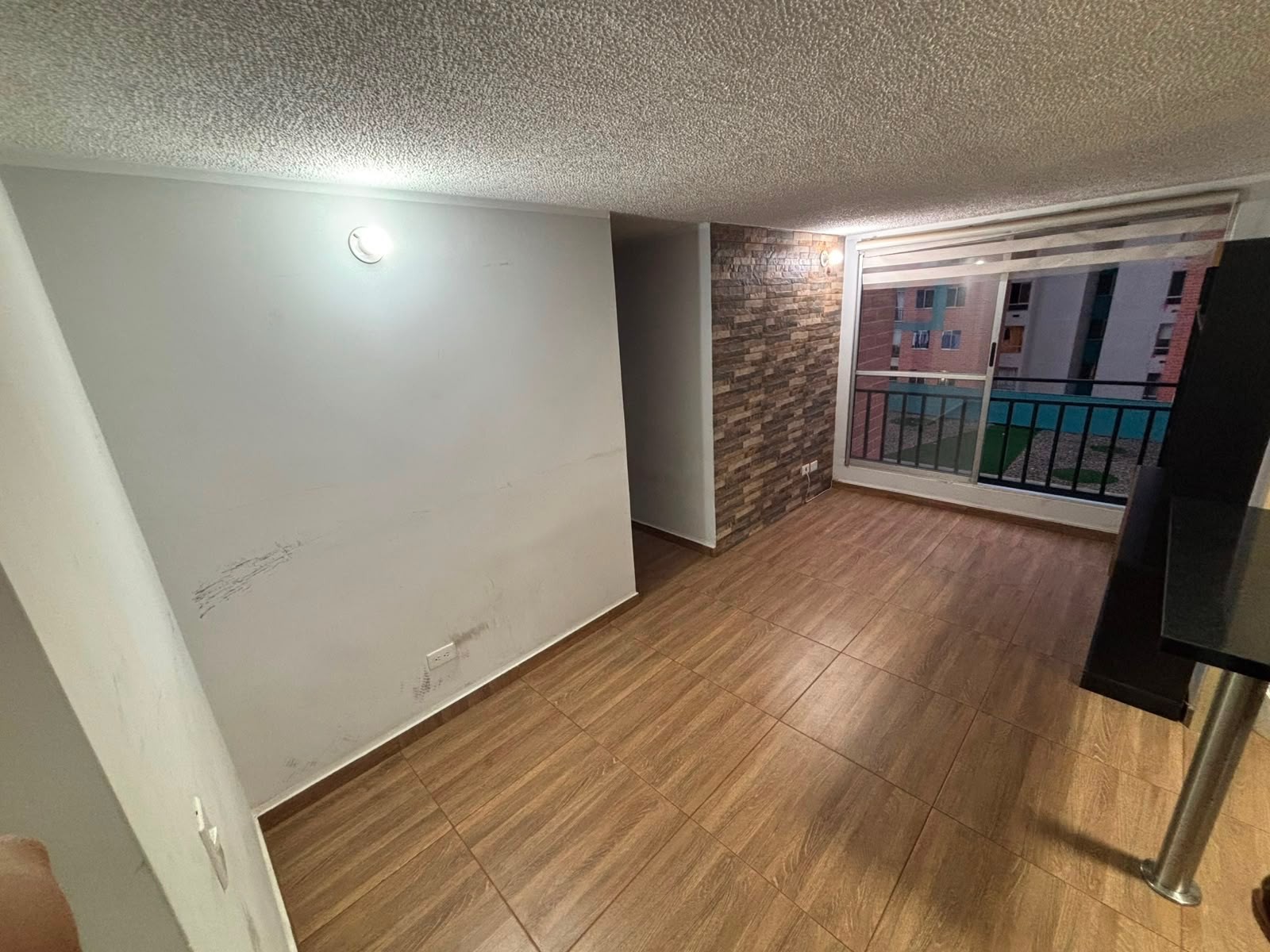 Apartamento de 3 habitaciones en venta en Fontanar del Río, Bogotá — imagen 1 de 17