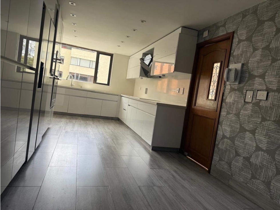 Apartamento en venta en El Nogal, Bogotá · foto 4 de 17