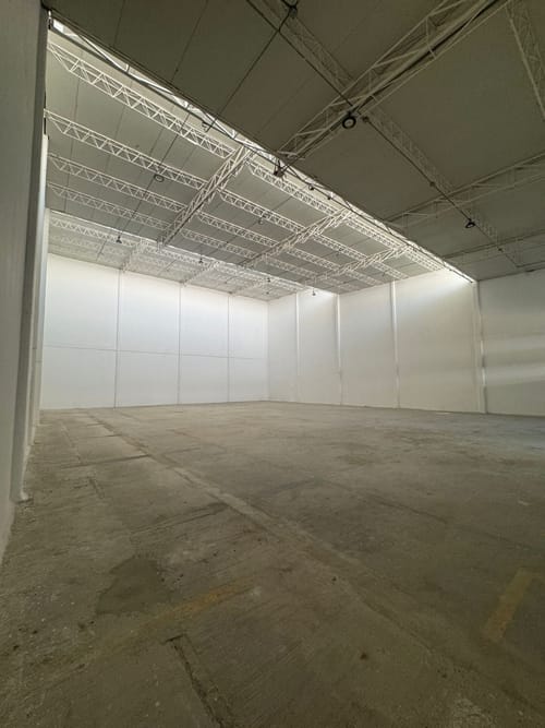 Bodega en arriendo en Cordialidad, Barranquilla, 911 m² · foto 11 de 17