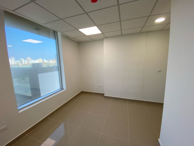 Consultorio en arriendo en Portal De Genovés, Barranquilla, 37 m² · foto 5 de 16