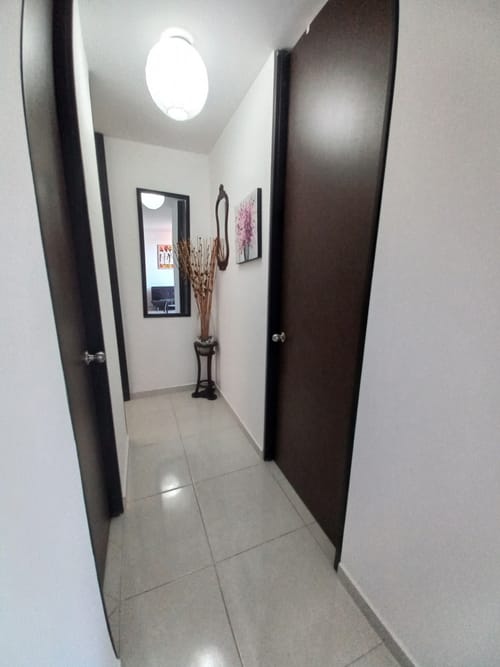 Apartamento de 2 alcobas en venta en Picaleña Y Mirolindo, Ibagué, 61 m² · foto 11 de 24