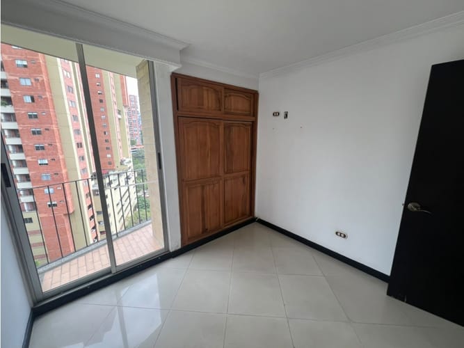 Apartamento de 2 alcobas en arriendo en Vía Las Palmas, Medellín, 76 m² · foto 15 de 20