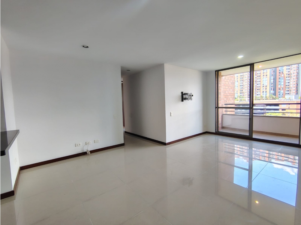 Apartamento en venta en Las Palmas, Medellín · foto 3 de 18