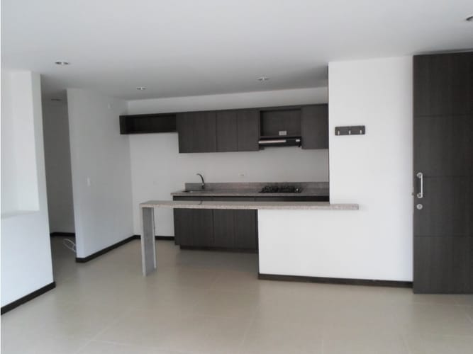 Apartamento de 3 alcobas en arriendo en Vía Las Palmas, Medellín, 86 m² · foto 7 de 20