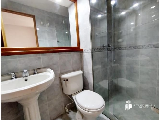 Apartamento de 3 alcobas en arriendo en Vizcaya, Medellín, 100 m² · foto 22 de 23