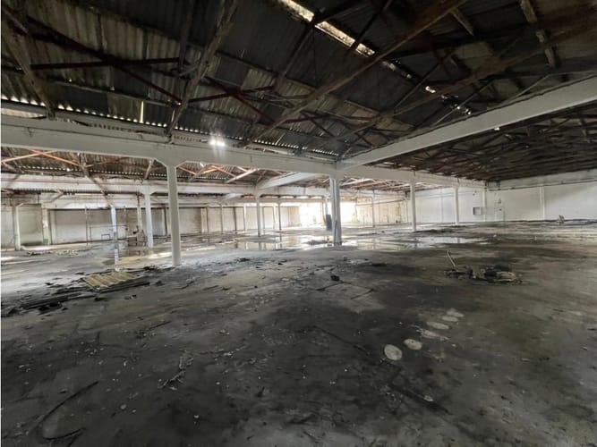 Bodega en arriendo en Zona Industrial No. 1, Itagüí, 2400 m² · foto 10 de 15