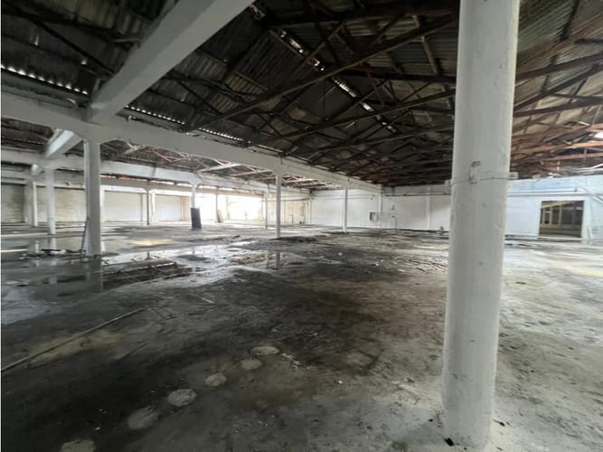 Bodega en arriendo en Zona Industrial No. 1, Itagüí, 2400 m² · foto 11 de 15