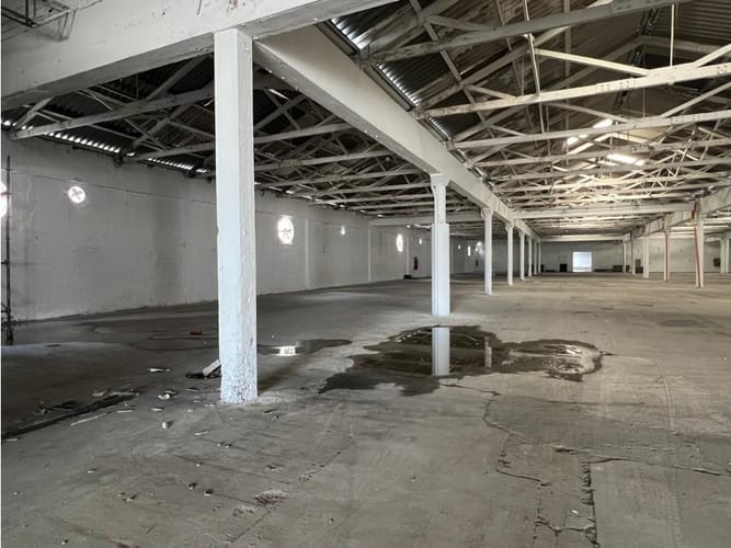 Bodega en arriendo en Zona Industrial No. 1, Itagüí, 2400 m² · foto 12 de 15