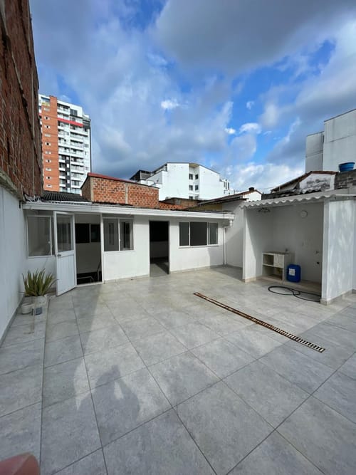 Casa de 5 alcobas en venta en San Alonso, Bucaramanga, 380 m² · foto 18 de 23