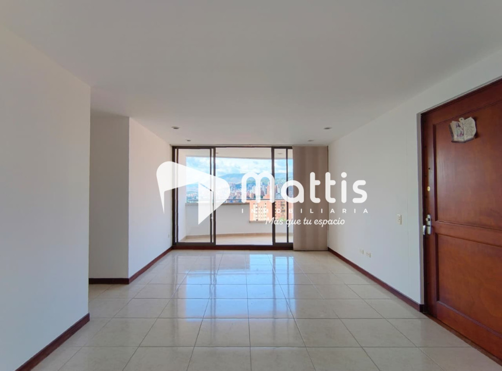 Apartamento en arriendo en El Portal, Envigado · foto 4 de 11