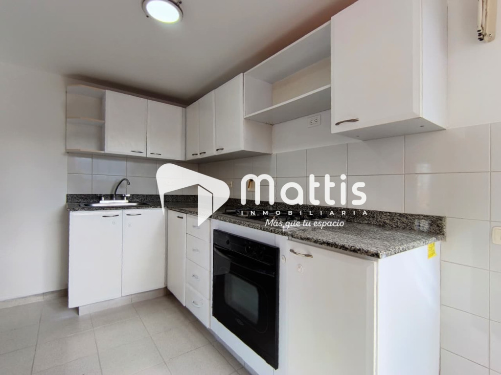 Apartamento en arriendo en El Portal, Envigado · foto 6 de 11