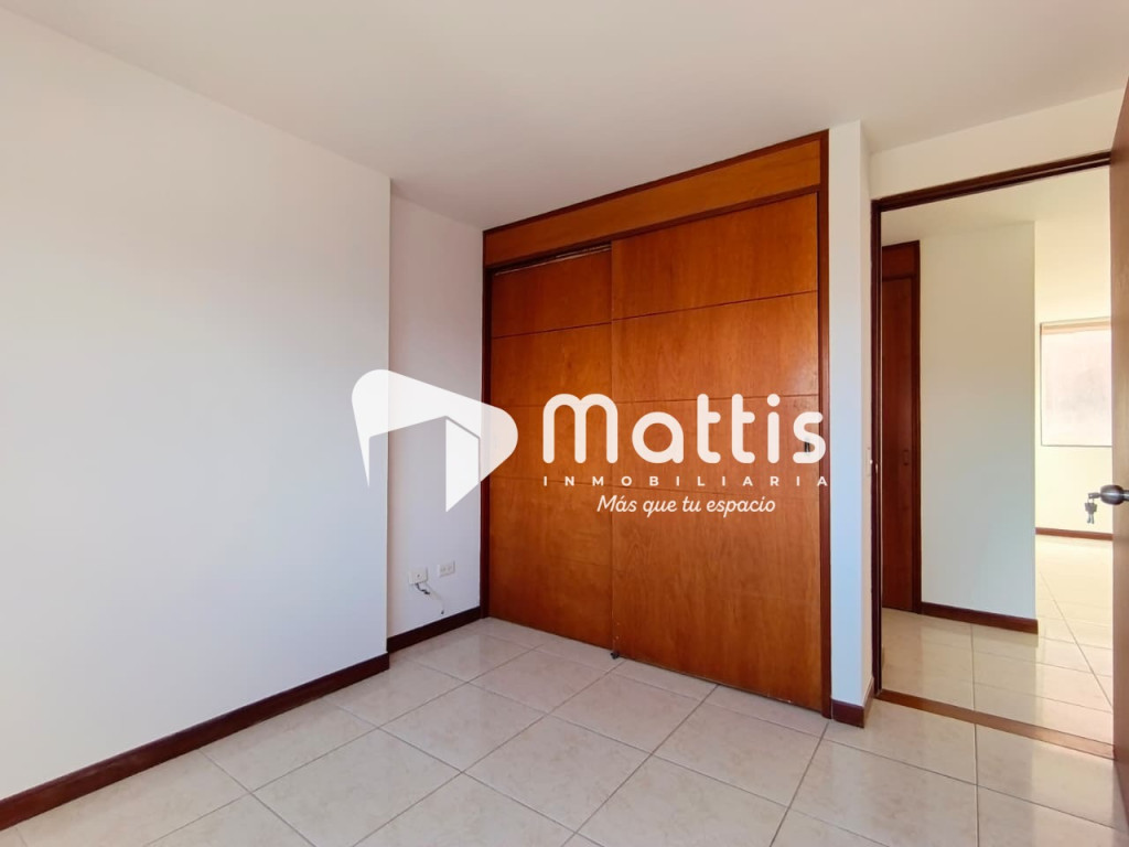 Apartamento en arriendo en El Portal, Envigado · foto 7 de 11