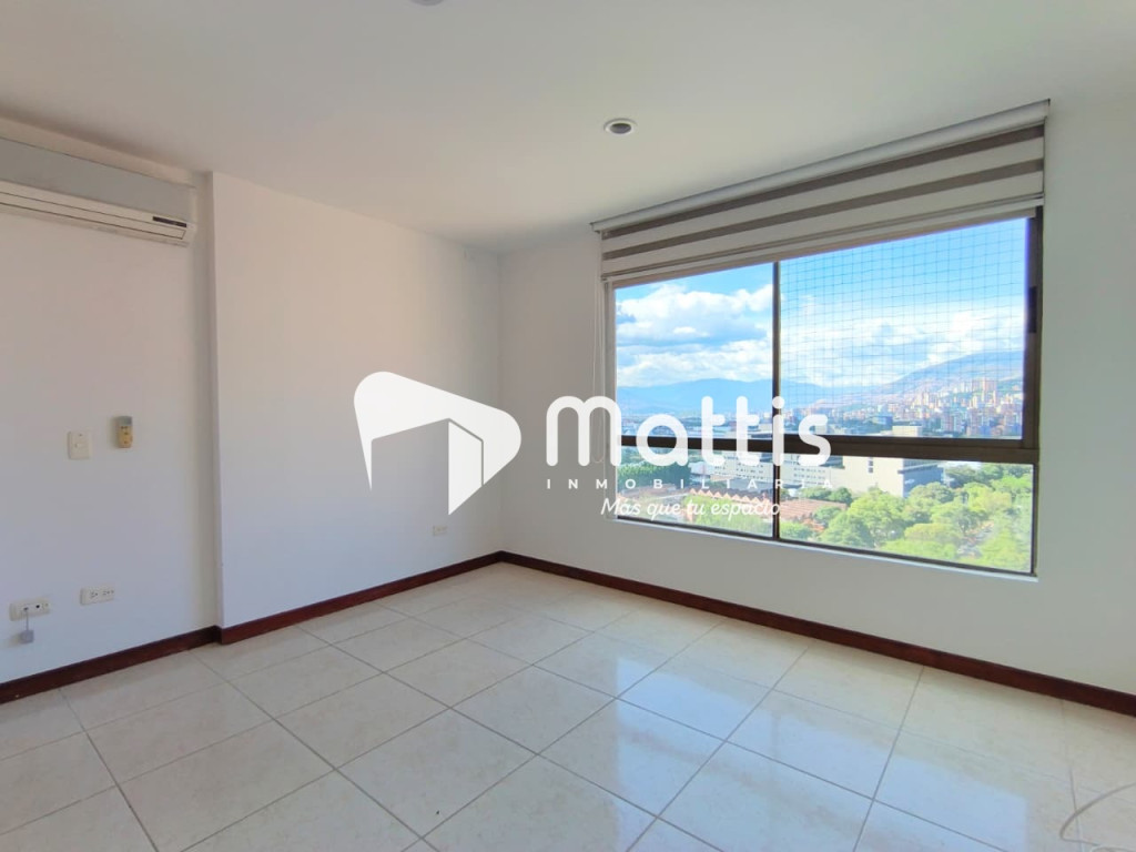 Apartamento en arriendo en El Portal, Envigado · foto 9 de 11