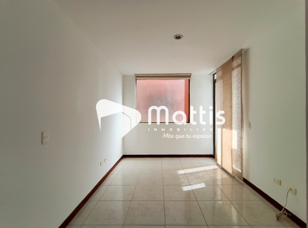 Apartamento en arriendo en El Portal, Envigado · foto 10 de 11