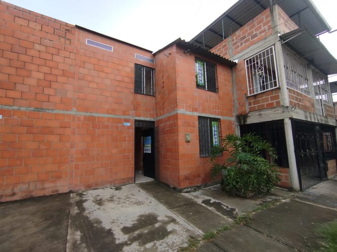 Casa de 2 alcobas en arriendo en Candelaria, 43 m² · foto 2 de 20