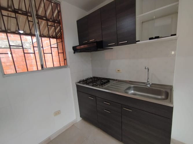 Casa de 2 alcobas en arriendo en Candelaria, 43 m² · foto 8 de 20