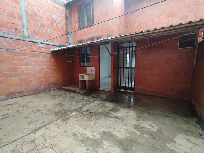 Casa de 2 alcobas en arriendo en Candelaria, 43 m² · foto 11 de 20