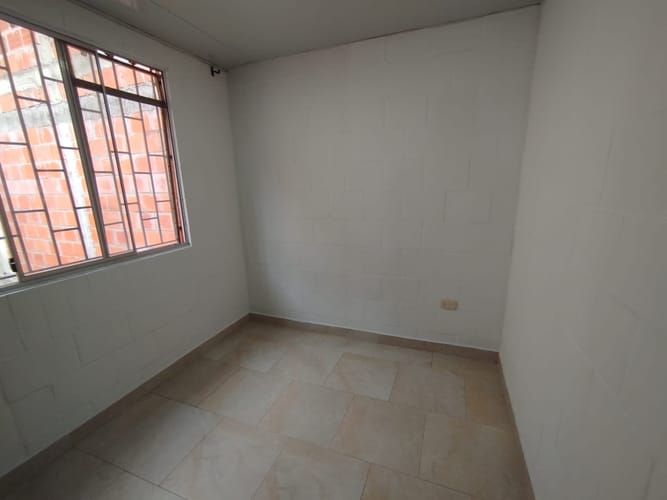 Casa de 2 alcobas en arriendo en Candelaria, 43 m² · foto 19 de 20