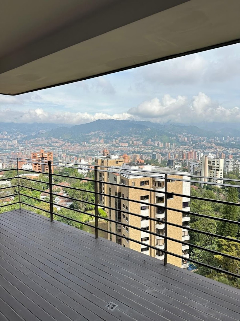 Apartamento en Arriendo en El Poblado, Medellín